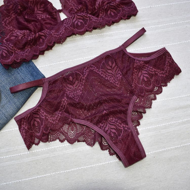 Conjunto De Lingerie Sem Bojo Bralette Luxo Em Renda