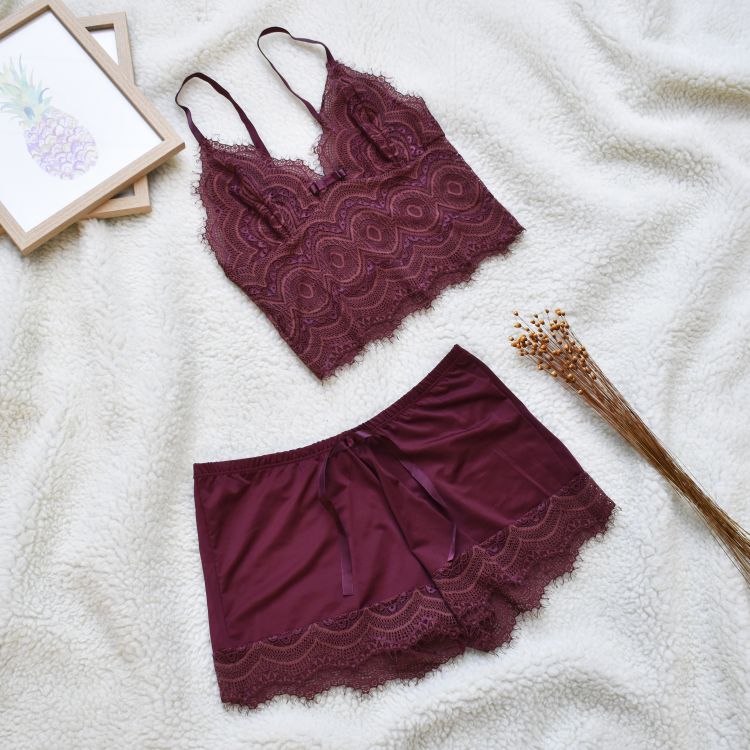 Short Doll Cropped Renda Cílios