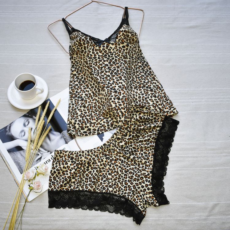 Short Doll Suedine e Renda