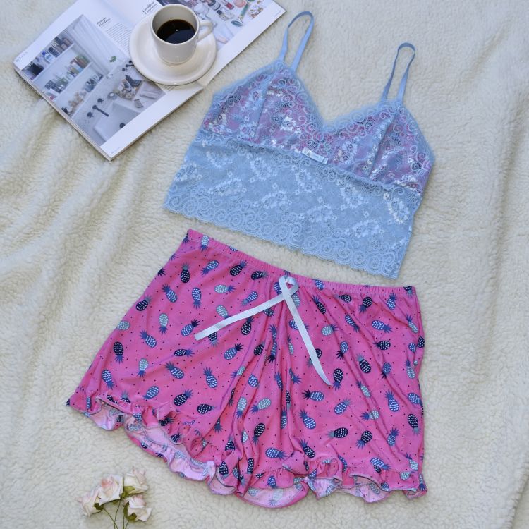 Baby Doll Cropped Plus Size Estampado Liganete e Renda