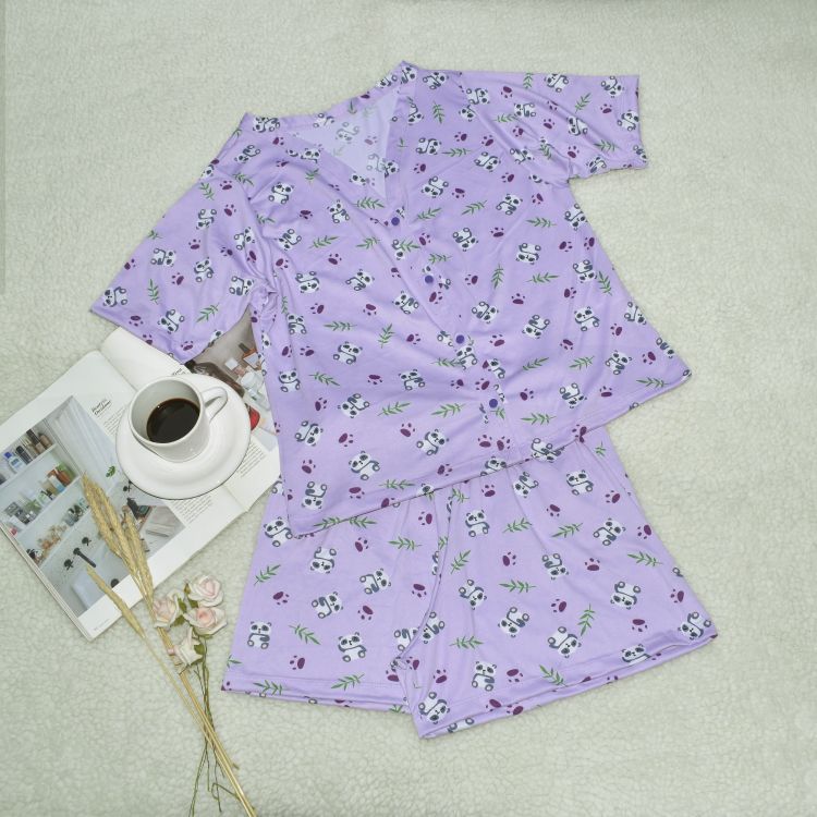Pijama Americano Estampado Botão em Suedine
