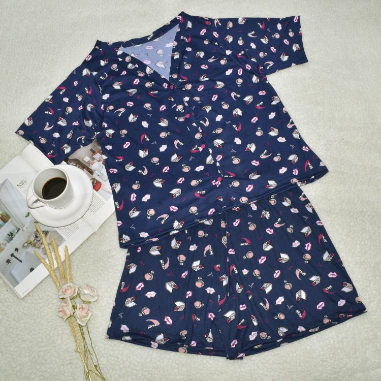 Pijama Americano Estampado Botão em Suedine
