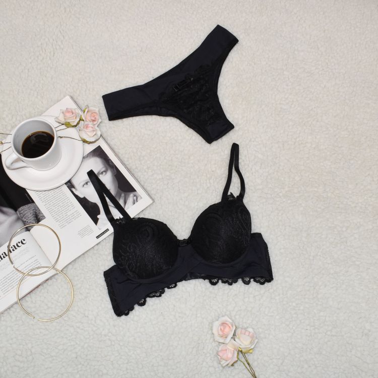 Conjunto Transpassado Microfibra