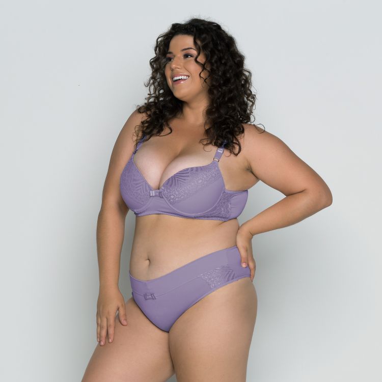 Conjunto Realeza Micro e Renda Plus Size