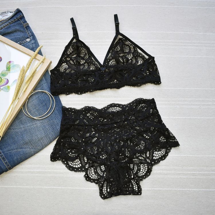 Conjunto Sem Bojo Caleçon Renda e Tule