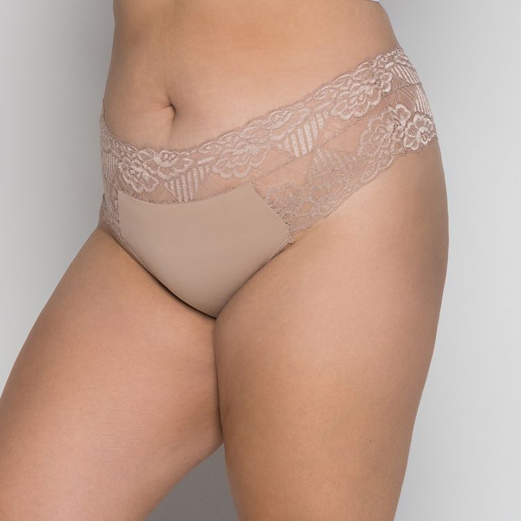 Calçola Plus Size Luxo Renda