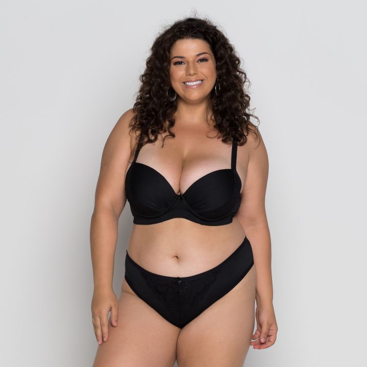 Conjunto Plus Size Detalhe Renda