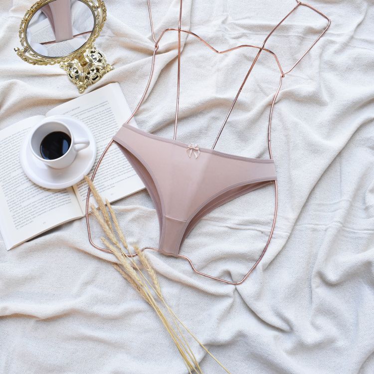 Calcinha Fio Dental Liso